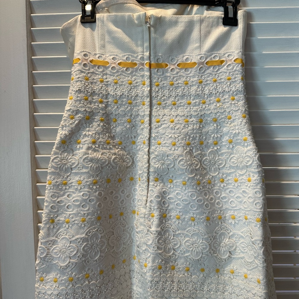 Lilly Pulitzer White Label Bowen Strapless White and Yellow Crochet Sundress - Picture 7 of 11